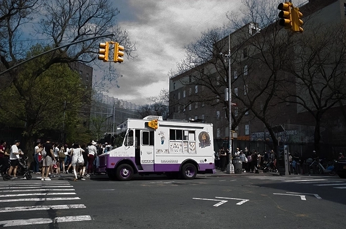 2026_04_15 ice cream truck on Greenwich Avenue